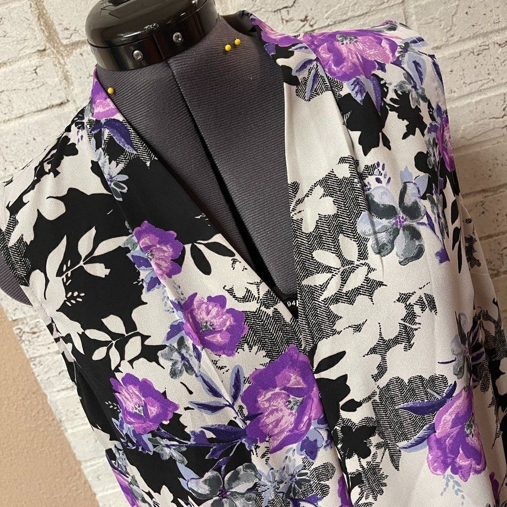 Nine West Floral Sleeveless Blouse Black Purple Medium